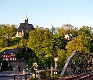 Oberneusch�nberger Kirche