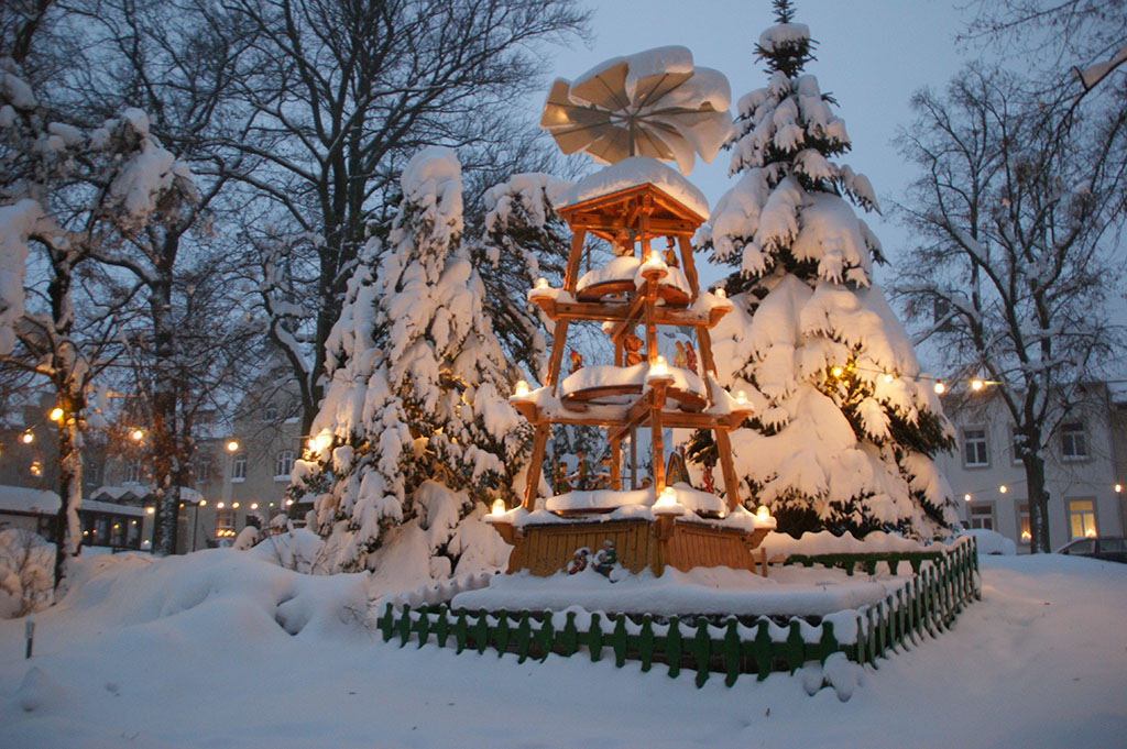 Zöblitzer Weihnachtsmarkt Pyramide
